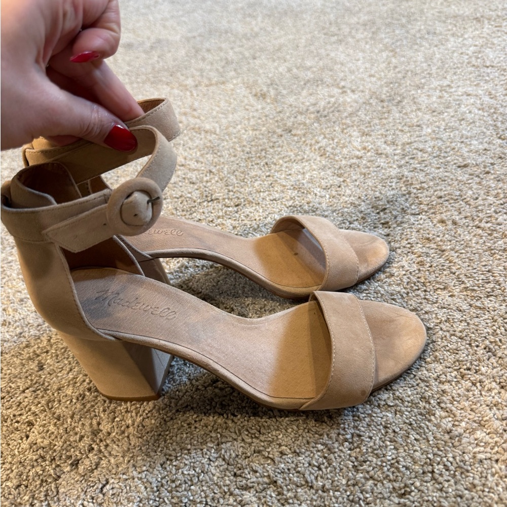 Madewell Nude/Tan Suede Block Heel Sandals
